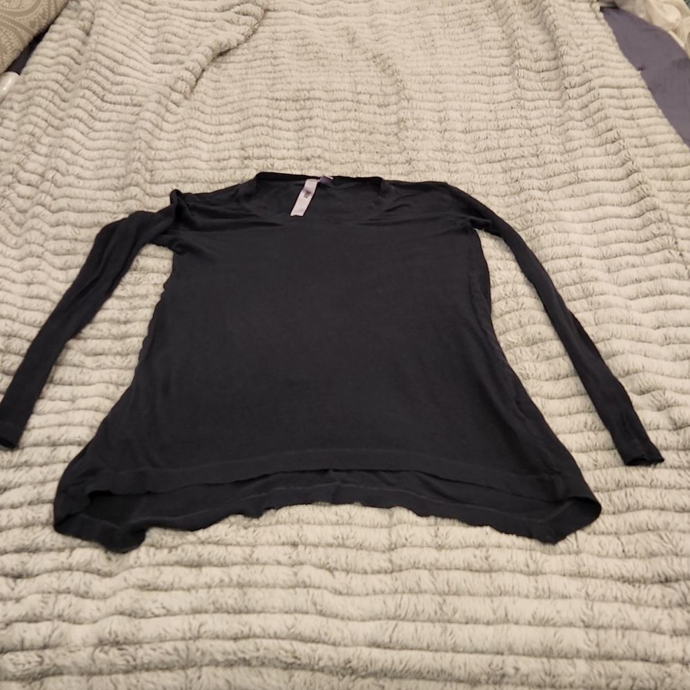Navy blue Wilt asymmetrical long sleeved semi sheer linen tee size XS
